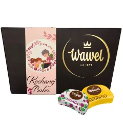 Kuferek z Czekoladkami o smaku Advocat i Malaga na Dzień Babci 500g