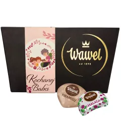 Kuferek z Czekoladkami Malaga i Tiramisu na Dzień Babci 500g