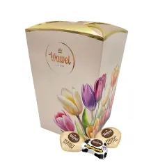 Kartonik wiosenny z pralinami 800g